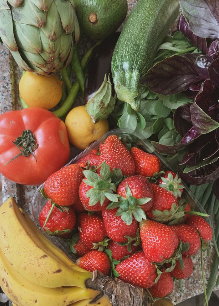 Mastering the First Impression: Your intriguing post title goes here A vibrant collection of fresh fruits and vegetables on display, highlighting the local produce of Antalya, Turkey.